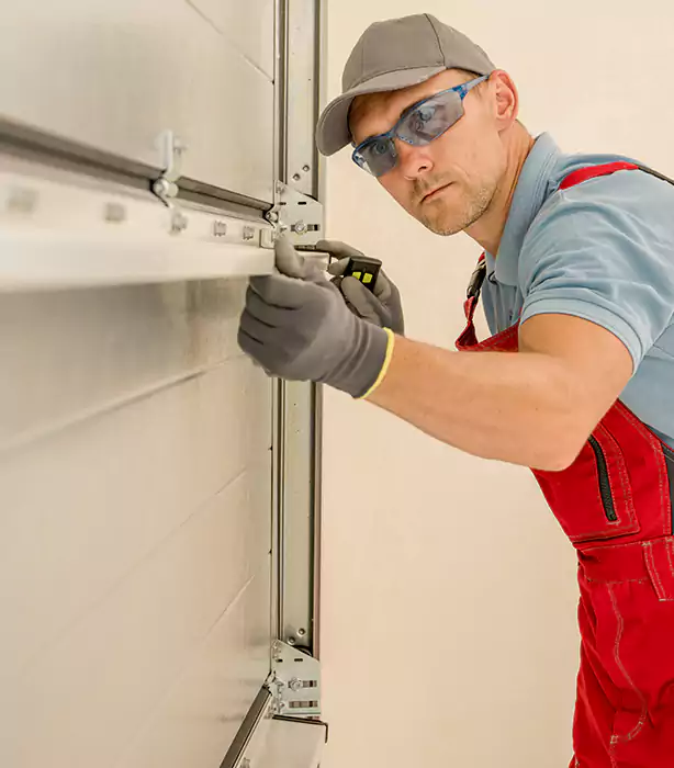 Garage Door Panel Repair Lauderhill