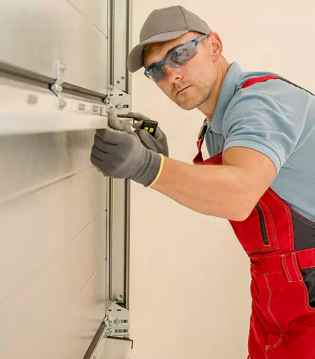 Garage Door Panel Replacement Lauderhill