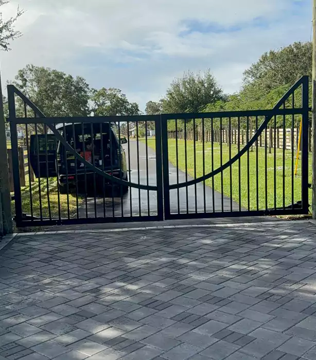 Swing Gate Repair Lauderhill